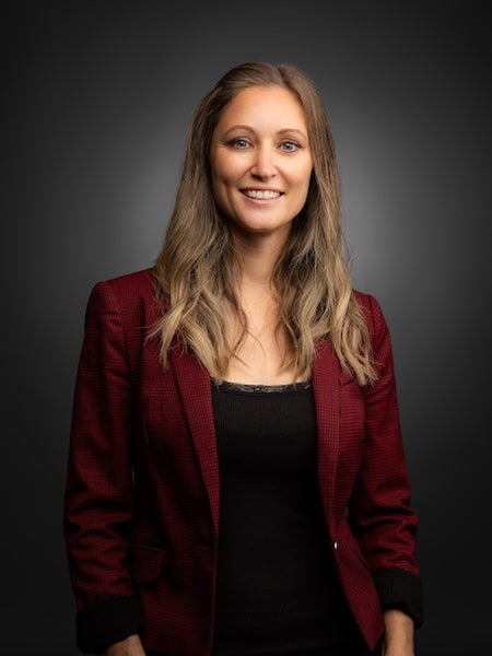 Kelly Hughes - Vancouver Real Estate Agent - Oakwyn Realty Headshot.jpg