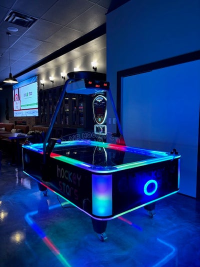 Cues N Cushion Tsawwassen - games glow