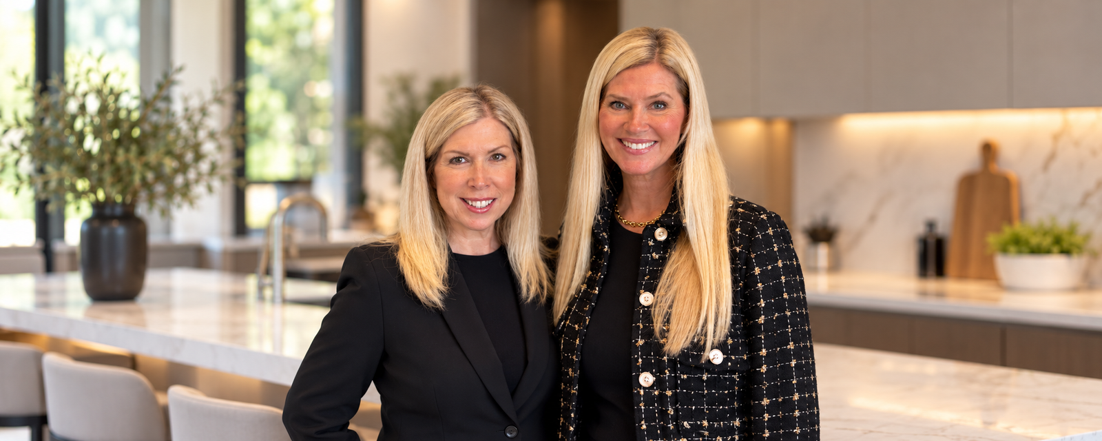 Ann Green and Leslie MacGregor of Ann & Leslie Real Estate Group at Oakwyn Realty