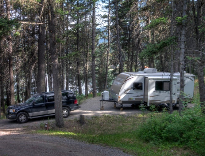 Camping Allison Lake