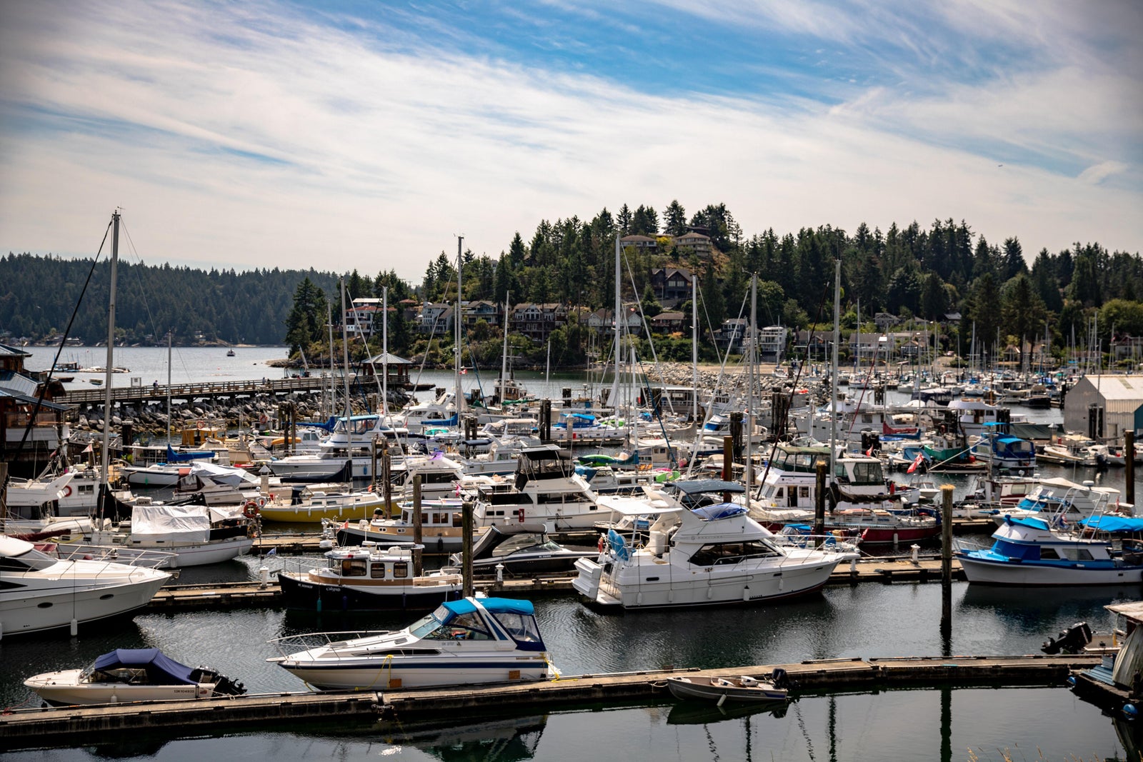 boats on the sunshine coast bc